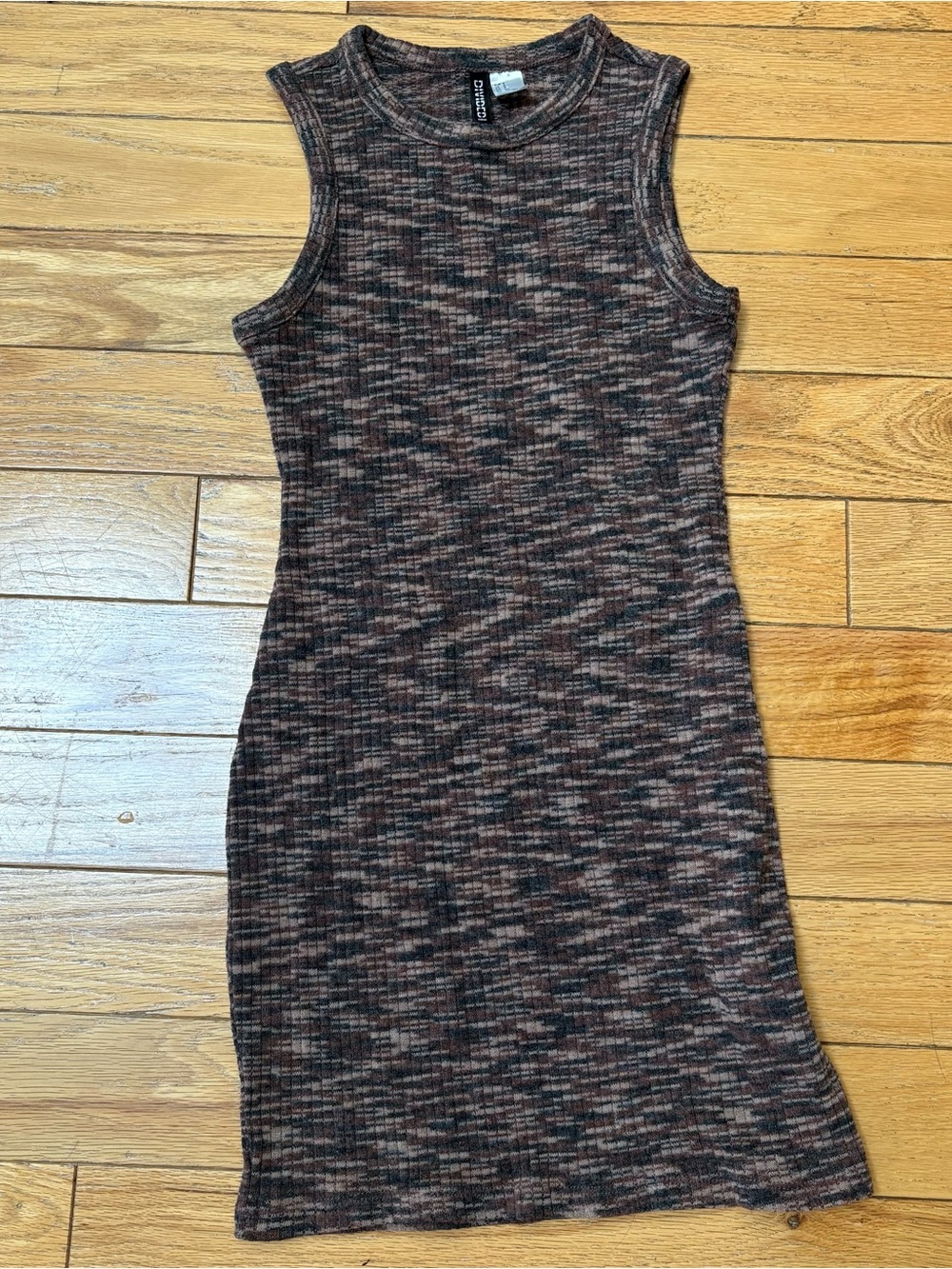 Divided Sleeveless Ribbed Midi Dress in Brown and Black Marle